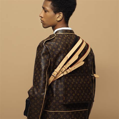 louis vuitton written|louis vuitton lookbook.